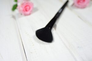 Pędzel GOSH Countour Brush 013